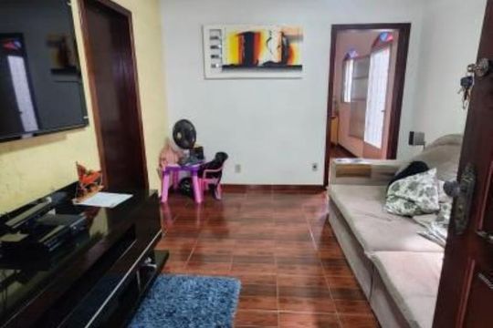 Sala de casa à venda com 2 quartos, 225m² em Arvoredo, Contagem