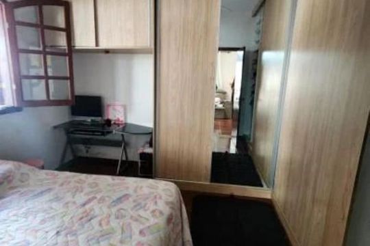 Quarto 1 de casa à venda com 2 quartos, 225m² em Arvoredo, Contagem