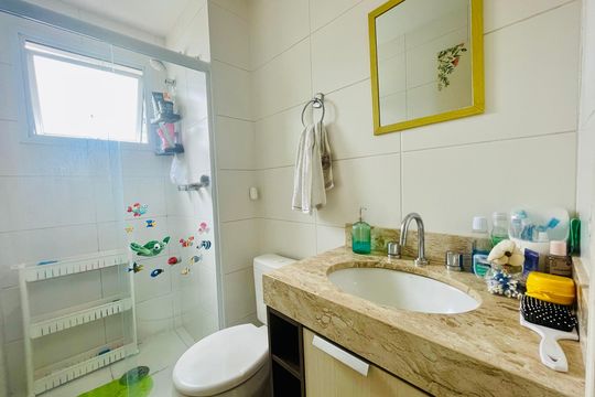 Banheiro 1 de apartamento à venda com 2 quartos, 65m² em Gopouva, Guarulhos