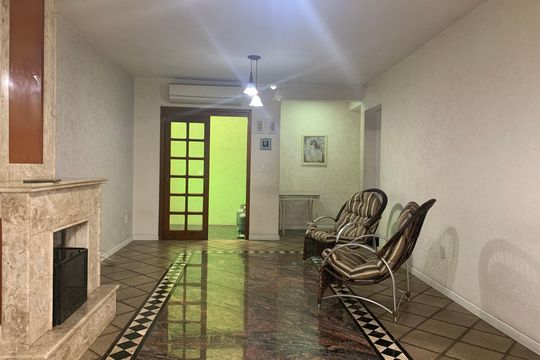 Sala de casa à venda com 5 quartos, 350m² em Rondônia, Novo Hamburgo
