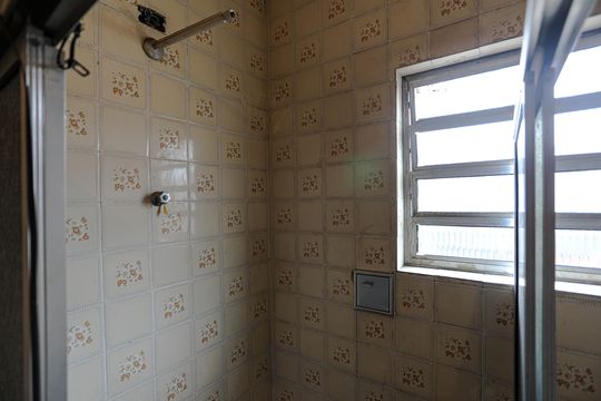 Banheiro - Suíte de casa para alugar com 3 quartos, 100m² em Braz Cubas, Mogi das Cruzes