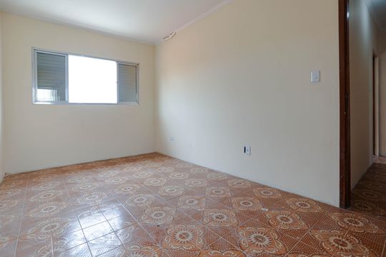 Casa para alugar com 3 quartos, 100m² em Braz Cubas, Mogi das Cruzes