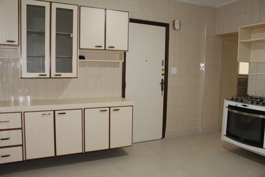 Cozinha de apartamento para alugar com 3 quartos, 147m² em Vila Buarque, São Paulo
