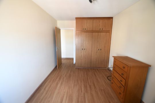 Quarto de apartamento à venda com 1 quarto, 70m² em Botafogo, Campinas