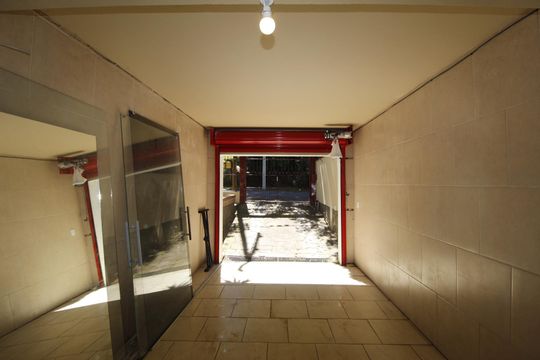 Garagem de casa à venda com 5 quartos, 321m² em Jardim Sabará, Porto Alegre