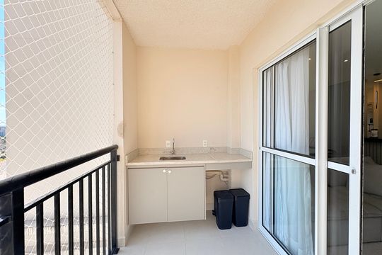 Sacada de apartamento à venda com 3 quartos, 72m² em Cidade Luíza, Jundiaí