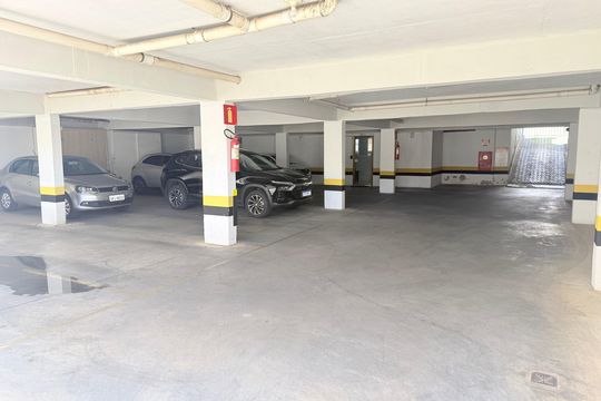 Estacionamento de apartamento à venda com 2 quartos, 78m² em Castelo, Belo Horizonte