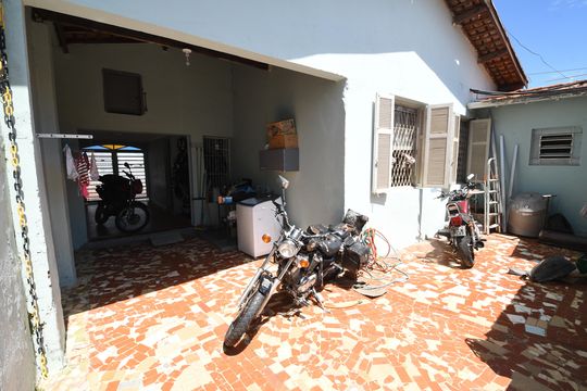 Quintal de casa à venda com 3 quartos, 229m² em Jardim Bela Vista, Campinas