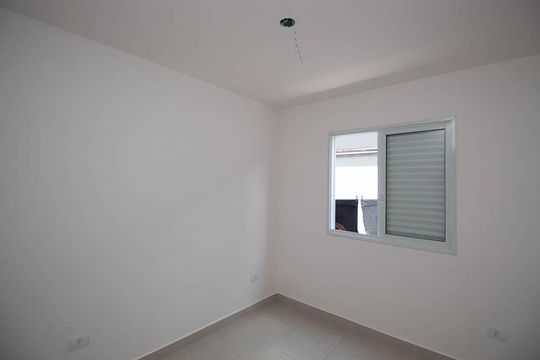 Quarto de apartamento à venda com 1 quarto, 28m² em Vila Mazzei, São Paulo