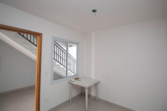 Sala de apartamento à venda com 1 quarto, 28m² em Vila Mazzei, São Paulo