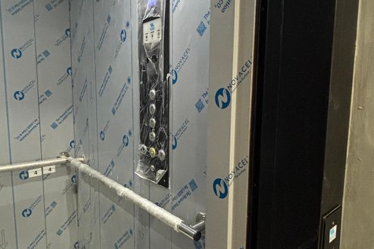 Elevador de apartamento à venda com 2 quartos, 40m² em Vila Metalúrgica, Santo André