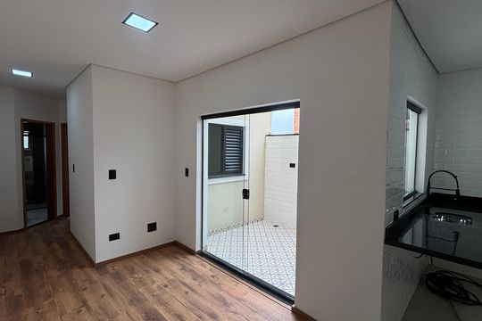 Apartamento à venda com 2 quartos, 40m² em Vila Metalúrgica, Santo André