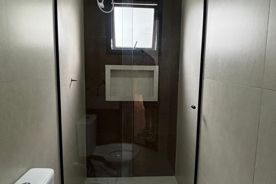 Banheiro  de apartamento à venda com 2 quartos, 40m² em Vila Metalúrgica, Santo André