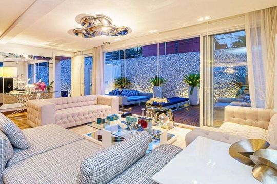Casa à venda com 3 quartos, 1000m² em Pacaembu, São Paulo