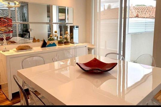 Casa à venda com 3 quartos, 1000m² em Pacaembu, São Paulo