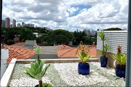 Casa à venda com 3 quartos, 1000m² em Pacaembu, São Paulo