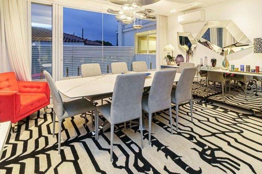 Casa à venda com 3 quartos, 1000m² em Pacaembu, São Paulo
