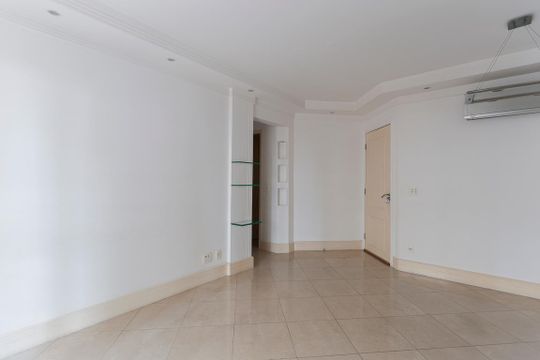 Sala de apartamento à venda com 3 quartos, 103m² em Chora Menino, São Paulo