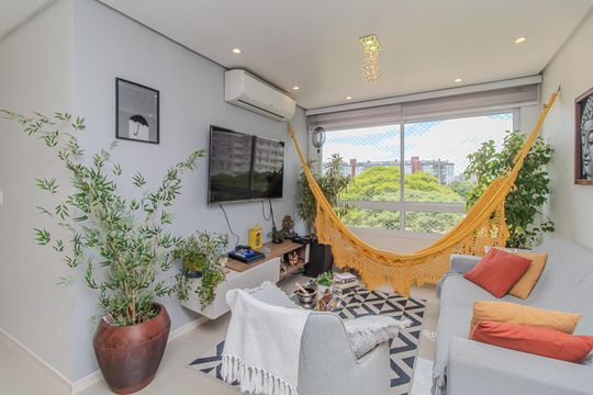 Apartamento à venda com 2 quartos, 65m² em Menino Deus, Porto Alegre