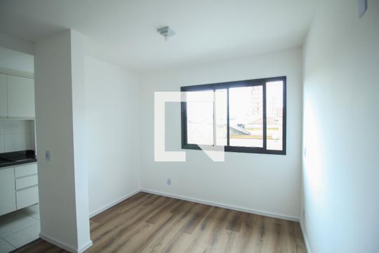 Kitnet/Studio para alugar com 1 quarto, 26m² em Quarta Parada, São Paulo