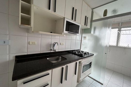 Apartamento à venda com 2 quartos, 55m² em Jardim Ester Yolanda, São Paulo