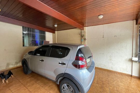 Garagem de casa à venda com 2 quartos, 140m² em Jardim Esmeralda, São Paulo