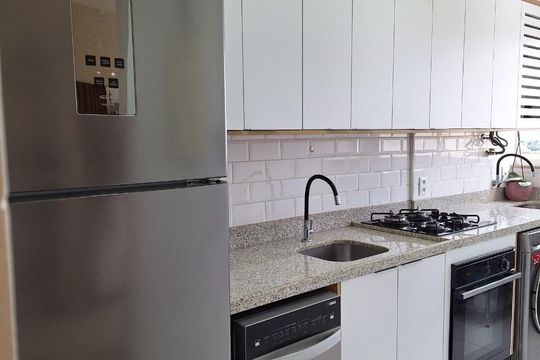 Cozinha e área de serviço de apartamento à venda com 2 quartos, 58m² em São Francisco Xavier, Rio de Janeiro