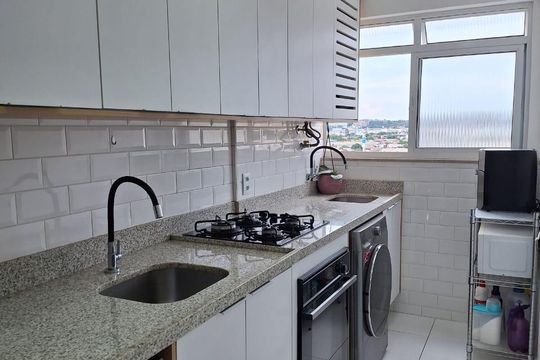 Cozinha e área de serviço de apartamento à venda com 2 quartos, 58m² em São Francisco Xavier, Rio de Janeiro