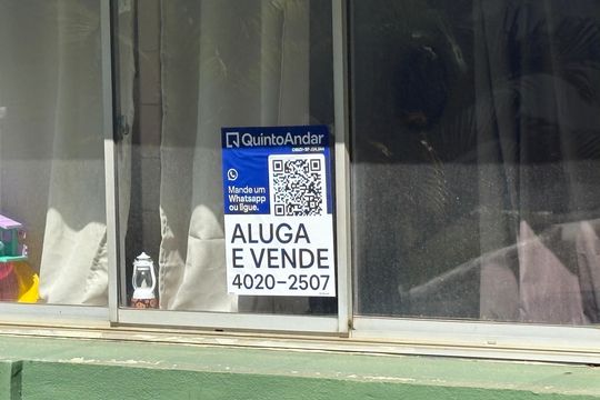 Plaquinha instalada COD DSZW-434 de apartamento para alugar com 2 quartos, 69m² em Parque Cecap, Jundiaí
