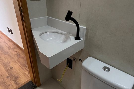 Banheiro de apartamento à venda com 2 quartos, 79m² em Vila Metalúrgica, Santo André