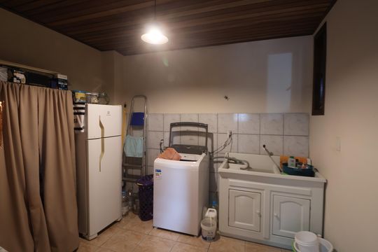 Área de Serviço de casa à venda com 3 quartos, 240m² em Estância Velha, Canoas