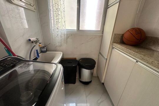 Área de Serviço de apartamento para alugar com 3 quartos, 68m² em Jardim Tupanci, Barueri