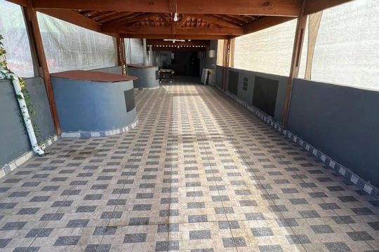 Área Externa de casa à venda com 3 quartos, 220m² em São Lucas, São Paulo