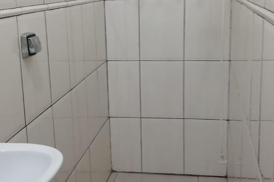 Banheiro de casa à venda com 3 quartos, 220m² em São Lucas, São Paulo