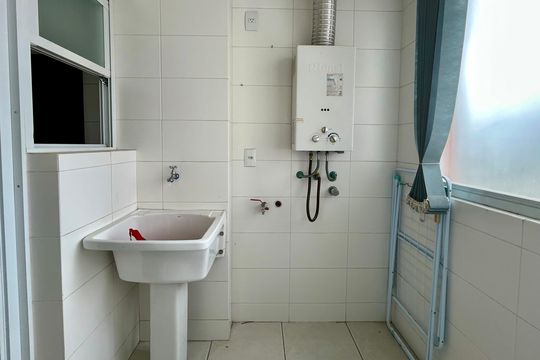 Área de Serviço de apartamento para alugar com 2 quartos, 82m² em Saco Grande, Florianópolis