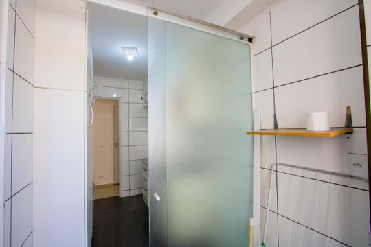 Área de serviço de apartamento à venda com 2 quartos, 50m² em Vila Homero Thon, Santo André