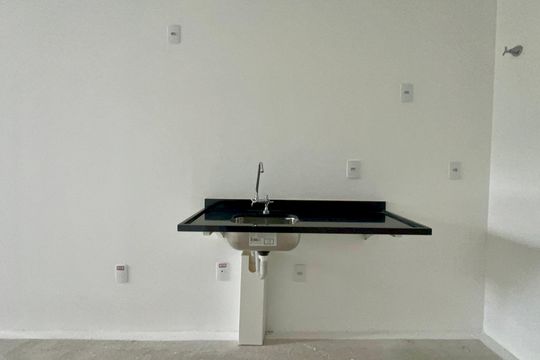 Cozinha de kitnet/studio à venda com 1 quarto, 25m² em Pinheiros, São Paulo