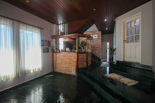 Casa para alugar com 3 quartos, 360m² em Jardim Santa Rosália, Sorocaba