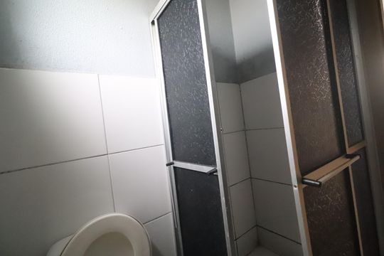Banheiro de apartamento para alugar com 2 quartos, 57m² em Santo Afonso, Novo Hamburgo