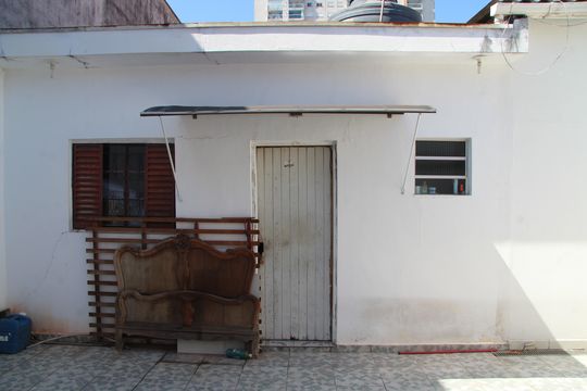 Quintal / Despensa  de casa à venda com 2 quartos, 260m² em Vila Endres, Guarulhos