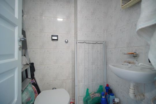 Banheiro de Serviço de apartamento à venda com 1 quarto, 54m² em Moinhos de Vento, Porto Alegre