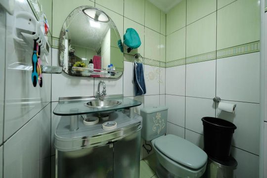 Banheiro de casa à venda com 3 quartos, 58m² em Jardim Belem, São Paulo