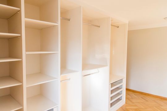 Closet da suíte de casa de condomínio à venda com 5 quartos, 507m² em Tamboré, Santana de Parnaíba