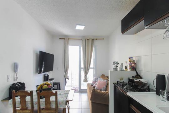 Apartamento à venda com 2 quartos, 40m² em Vila Ema, São Paulo