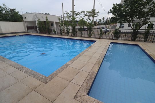 Piscina de apartamento à venda com 2 quartos, 47m² em Canudos, Novo Hamburgo
