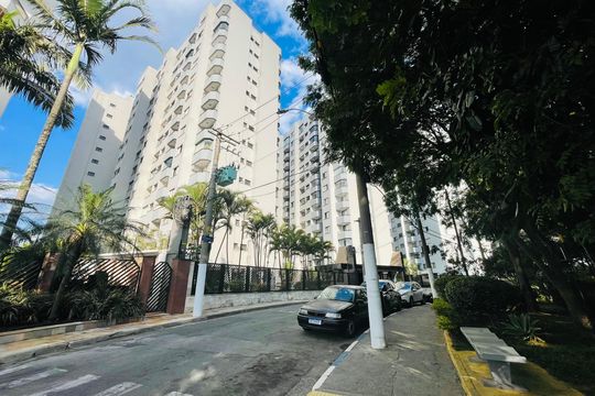 Fachada do Prédio de apartamento para alugar com 3 quartos, 67m² em Vila Rosalia, Guarulhos