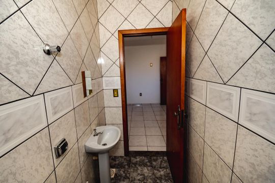 Casa à venda com 5 quartos, 276m² em Santa Monica, Belo Horizonte