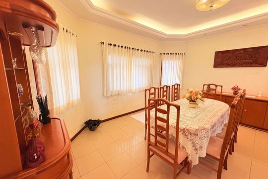 Sala de Jantar de casa de condomínio à venda com 5 quartos, 500m² em Jardim Tarumã, Jundiaí