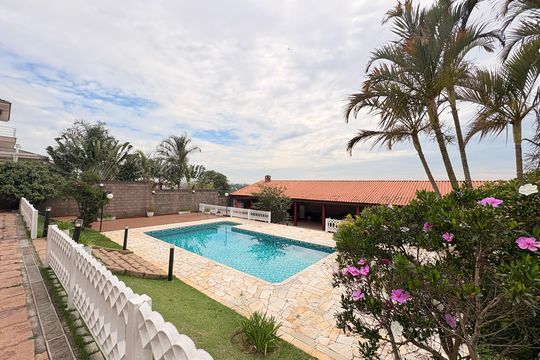 Piscina de casa de condomínio à venda com 5 quartos, 500m² em Jardim Tarumã, Jundiaí