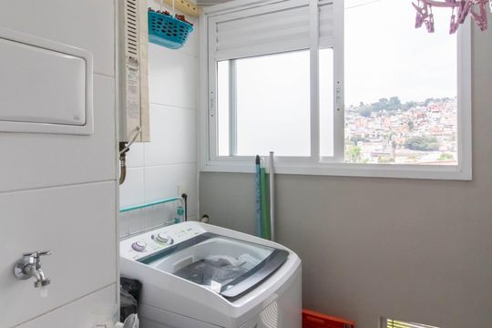 Area de Serviço  de apartamento à venda com 2 quartos, 54m² em Vila Galvão, Guarulhos